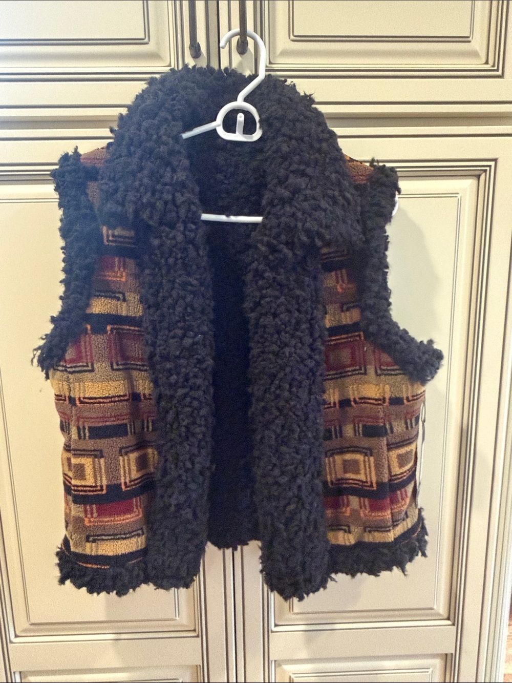 Kial black Teddy Sherpa Trim Vest with Multicolor Geometric Pattern